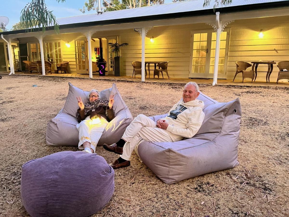 Llewellin'S Guest House Margaret River Exterior photo